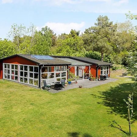 Lovely In Recreation Area Casa vacanze Åkirkeby